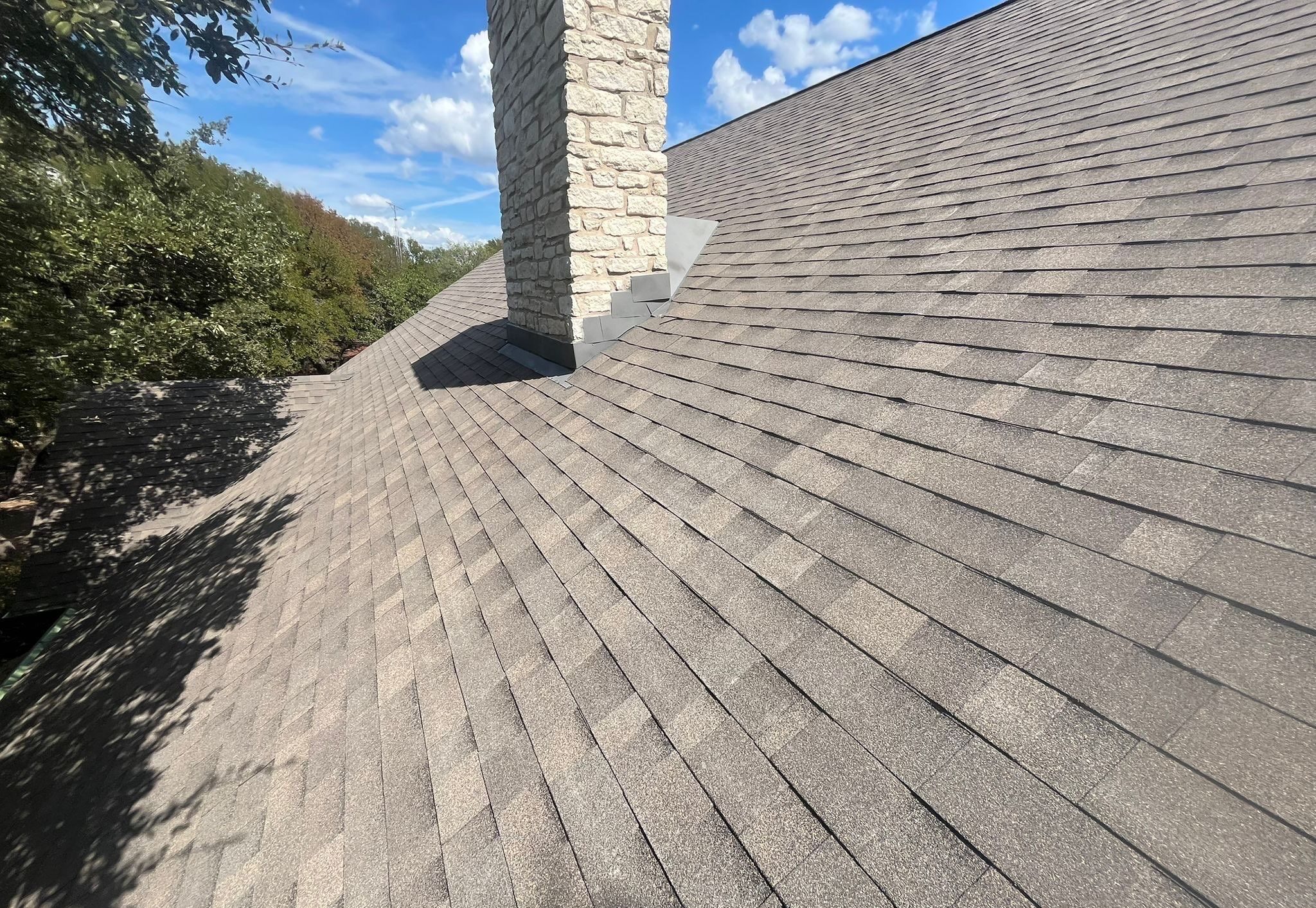 residential roof with asphalt shingles - Rollingwood Roofing Services